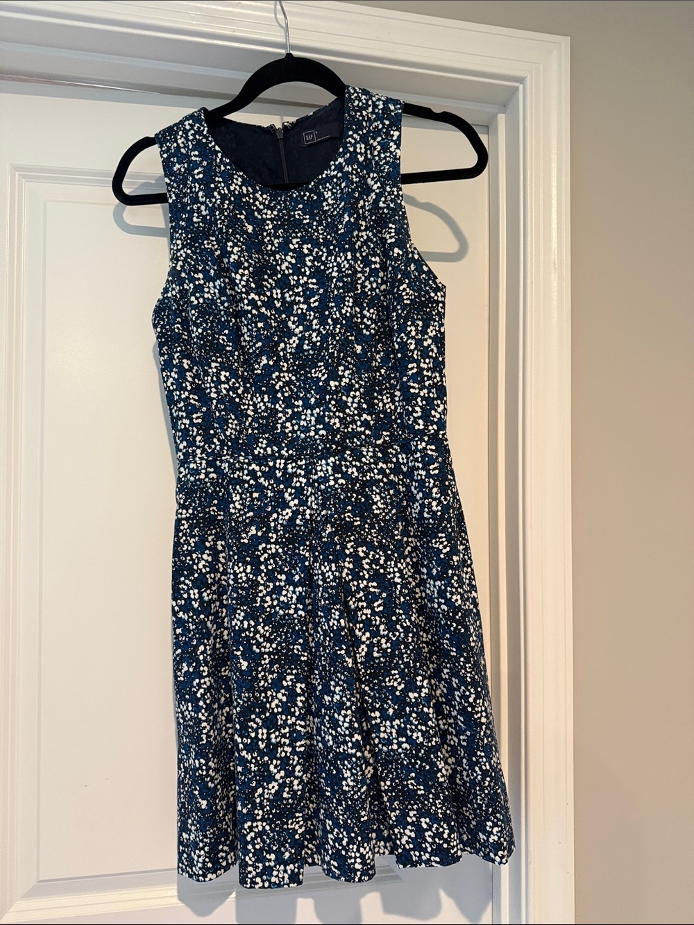 GAP Navy and White Sleeveless Fit & Flare Mini Dress